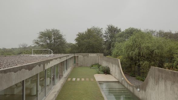 Clausura House