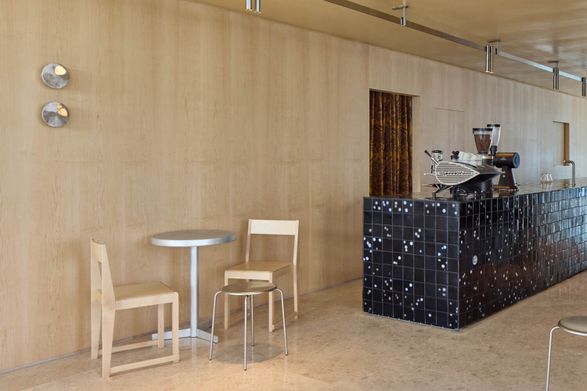Koffiqa Coffee Shop