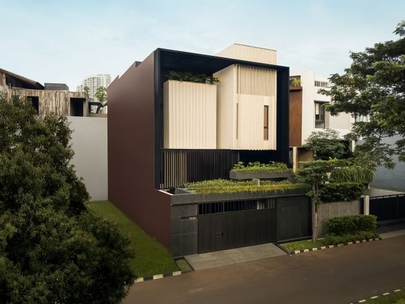 Syncube House