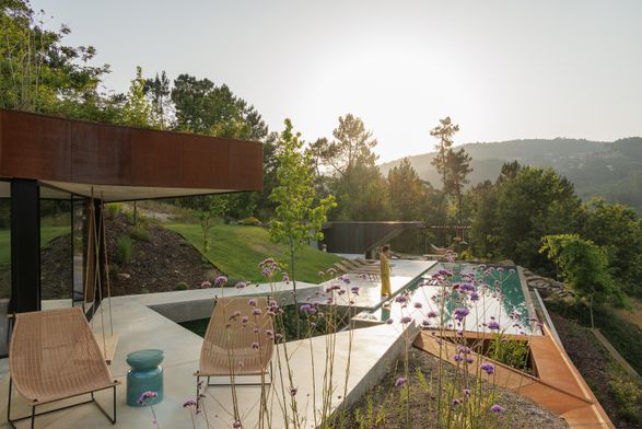 Corten House