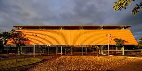 Pequeno Príncipe School Court