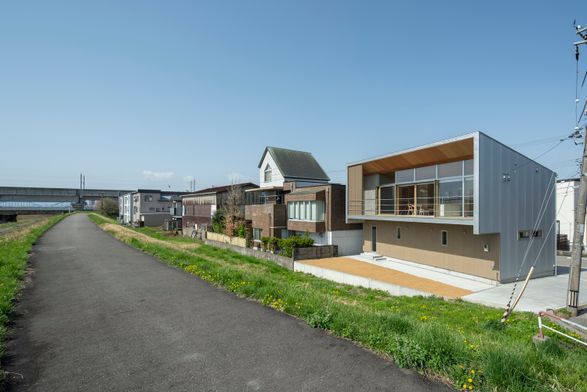 The House That Creates A View