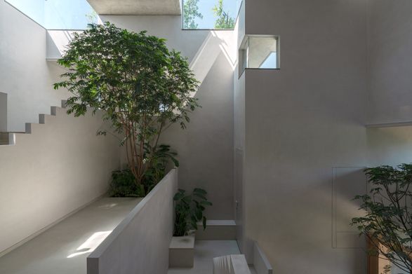 Stepped Well House