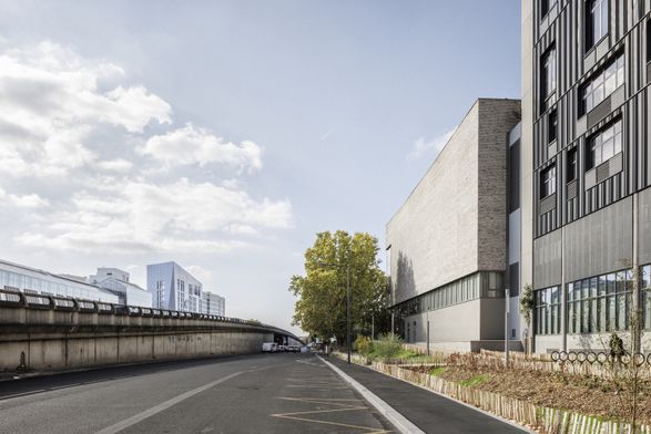Marie-José Pérec Sports Complex