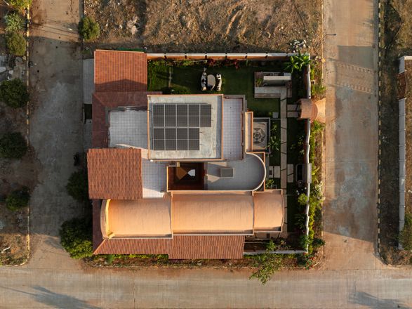 Aurva Illam House