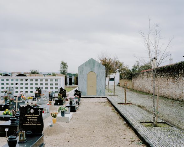 Family Tomb In Coimbra