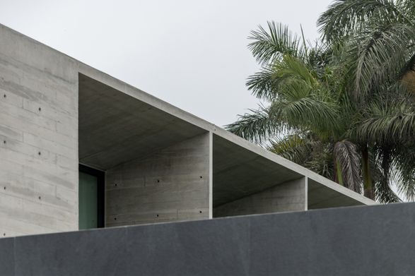 Trama House