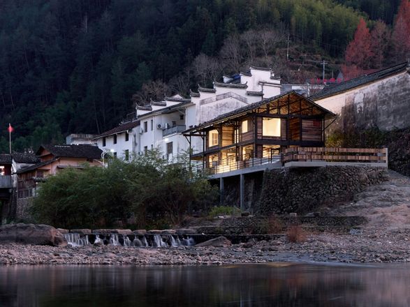Renovation Of The Old Riverside House