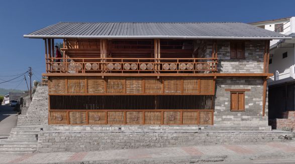 Champawat Market Plaza