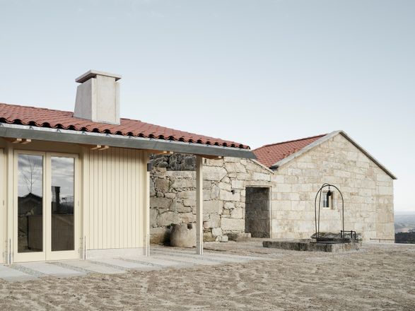 Muimenta Social Center