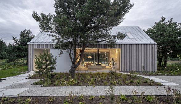 Kownatki Lake House