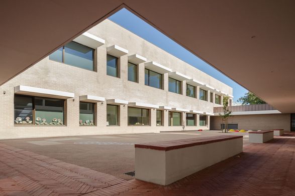 Camarate Elementary School No. 5