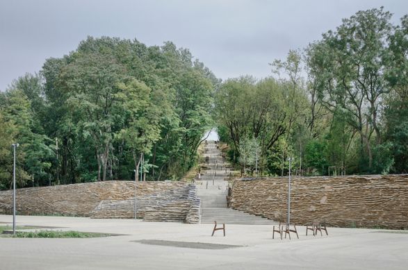 Warsaw Uprising Mound
