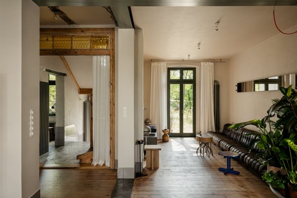 P81 House
