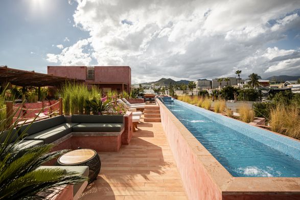 Laiva Plaza Hotel