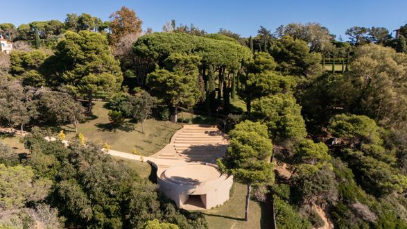 Theater In The Santa Clotilde Gardens