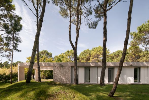 House By The Sea