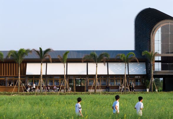 Zhuhai Chillong Dreamland Barn Restaurant