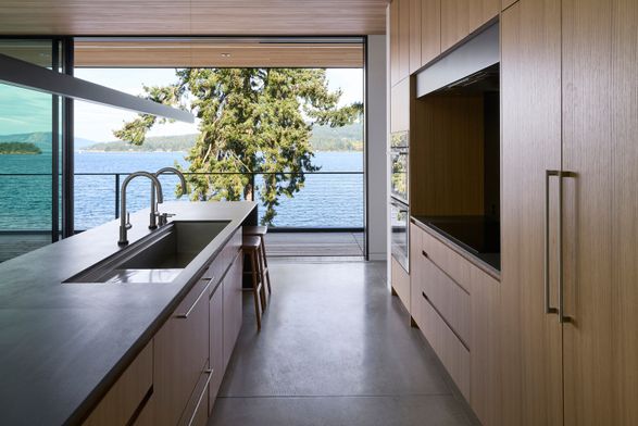 Layer House