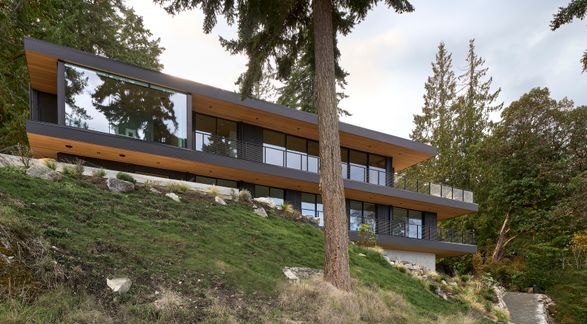 Layer House