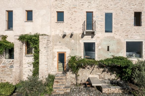 Transformation House Me. In Brissago