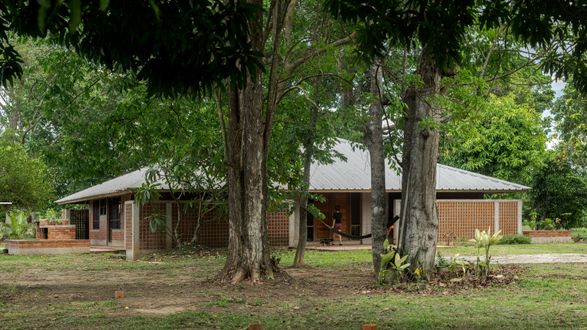 Villa E