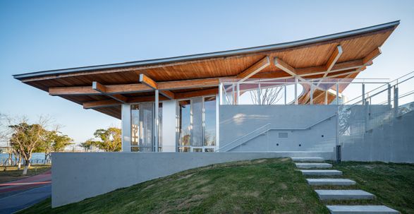 Clustered Rocks Court & Floating Leaf Pavilion