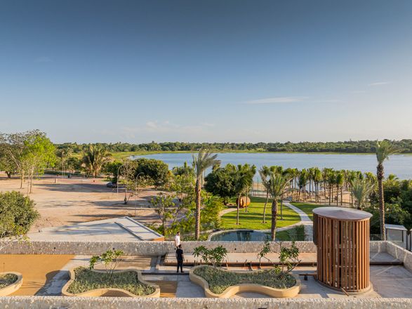 Lakeside Farms Coqueiros Beach