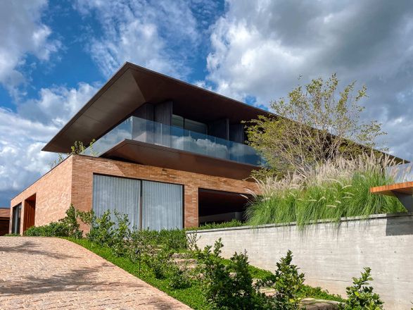 GLG Residence