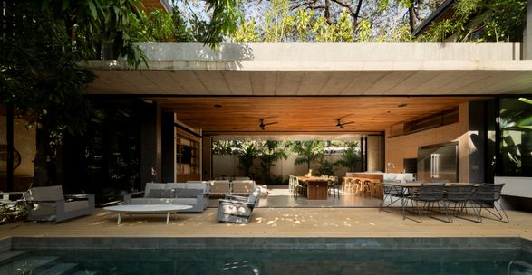 Calma House