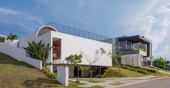 House JF