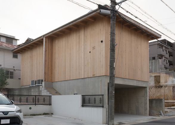 Mikagecho House