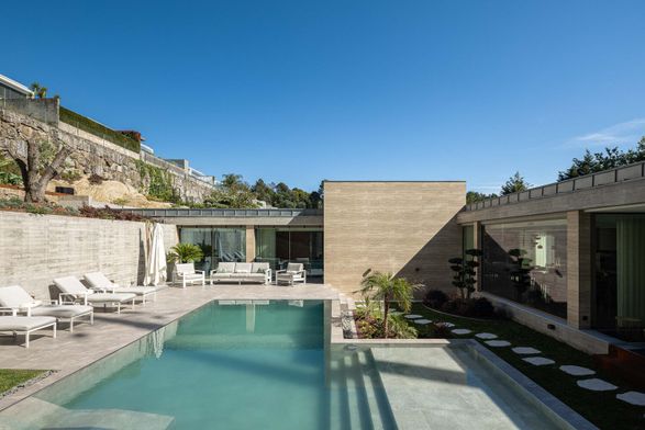CL House