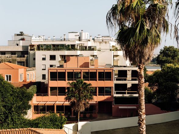 Padre Luís Cabral Building