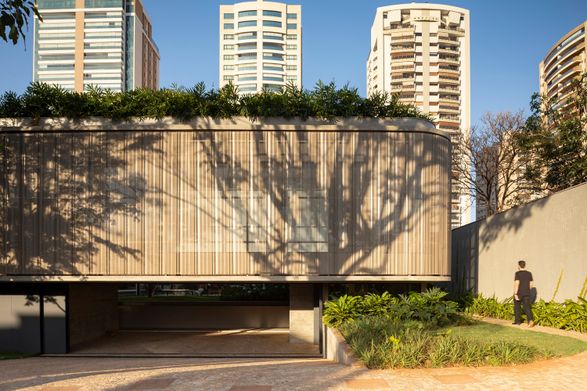 Ella House