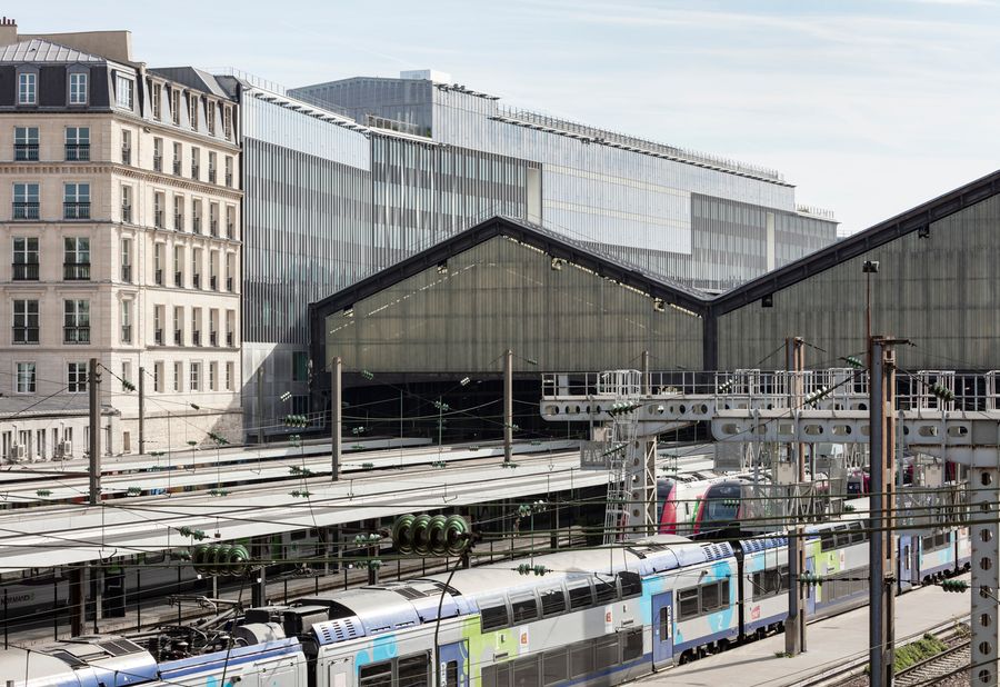 Grand Central Saint-Lazare Station