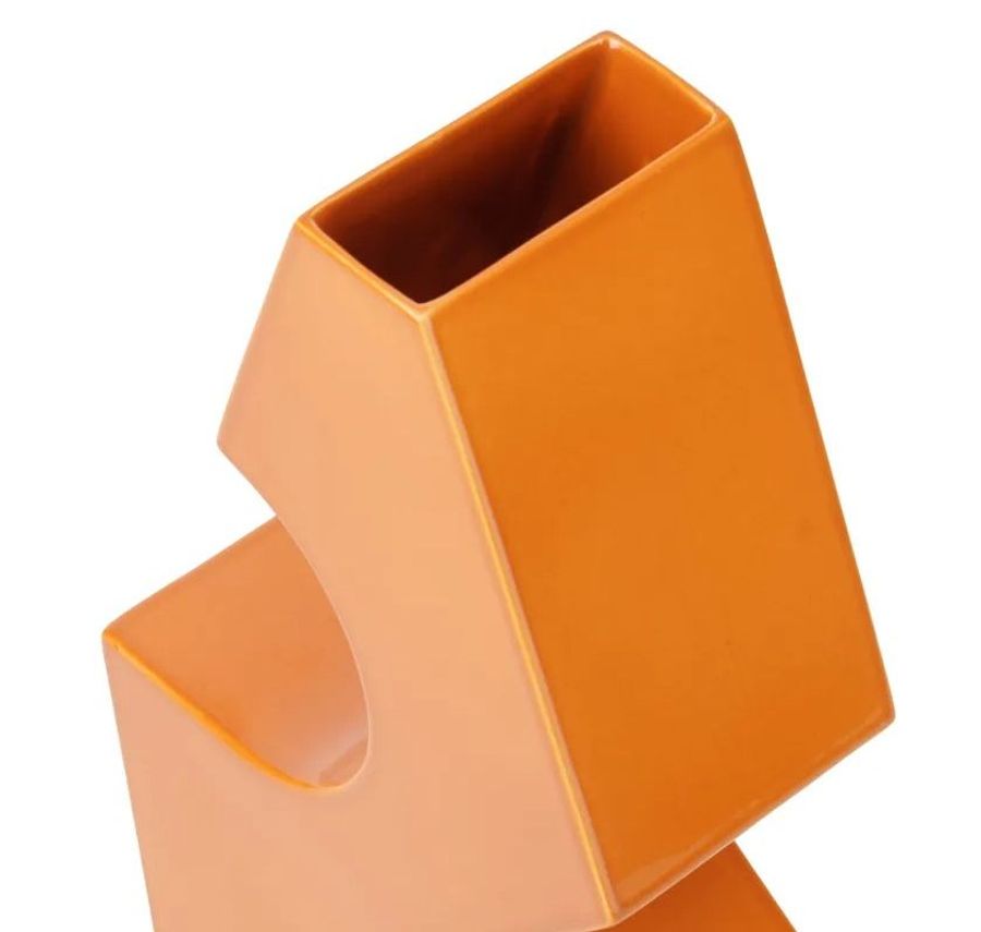 Marioni Tribala Vases