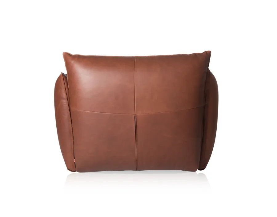 Jess Vasa Chair