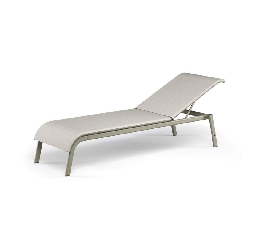 Emu Tiki Stackable Sunbed