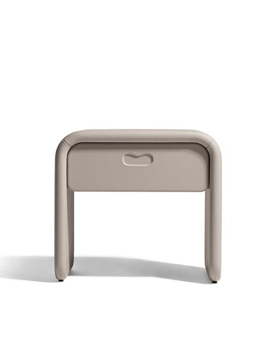 Poltrona Frau Lielow Night Table