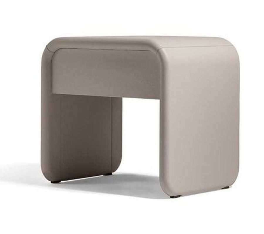 Poltrona Frau Lielow Night Table
