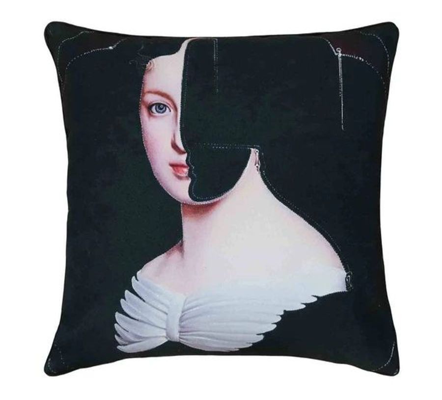 Mineheart Edith Cushion