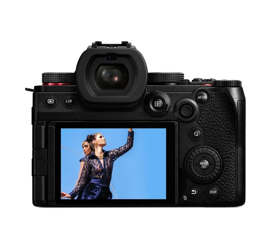 Panasonic Panasonic Lumix S5ii Mirrorless Fullframe Camera Body