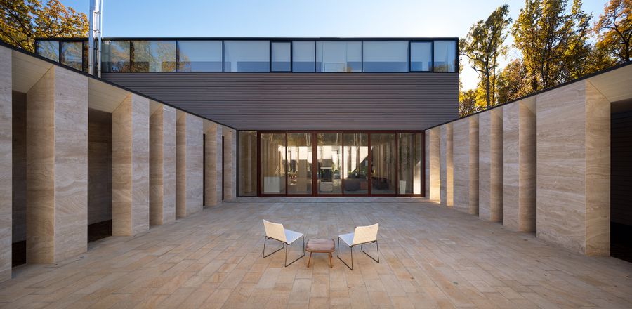 House With A Peristyle