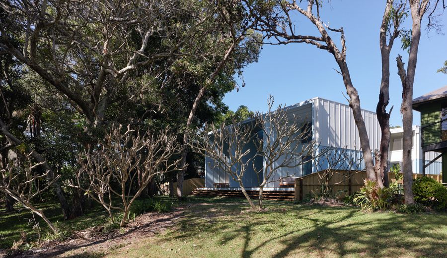Blok Three Sisters House