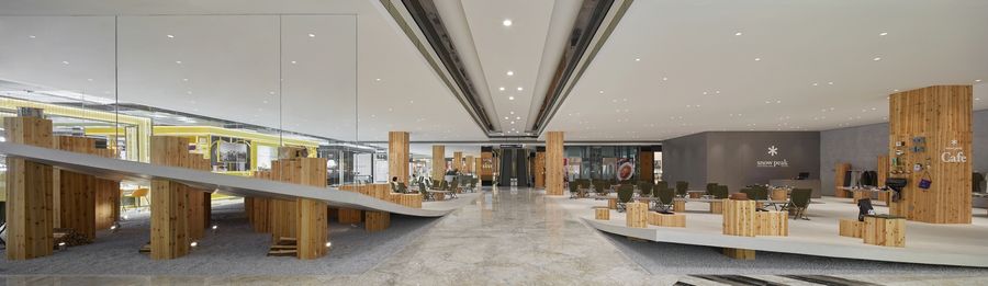 Snow Peak Matro Department Store