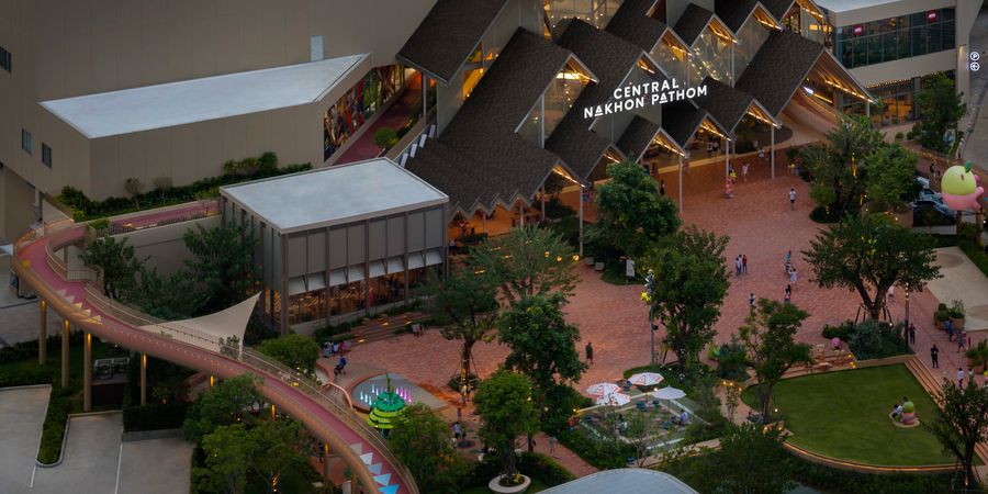 Central Nakhon Pathom