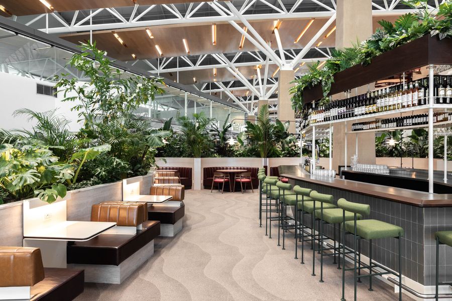 Aspire Westjet Lounge