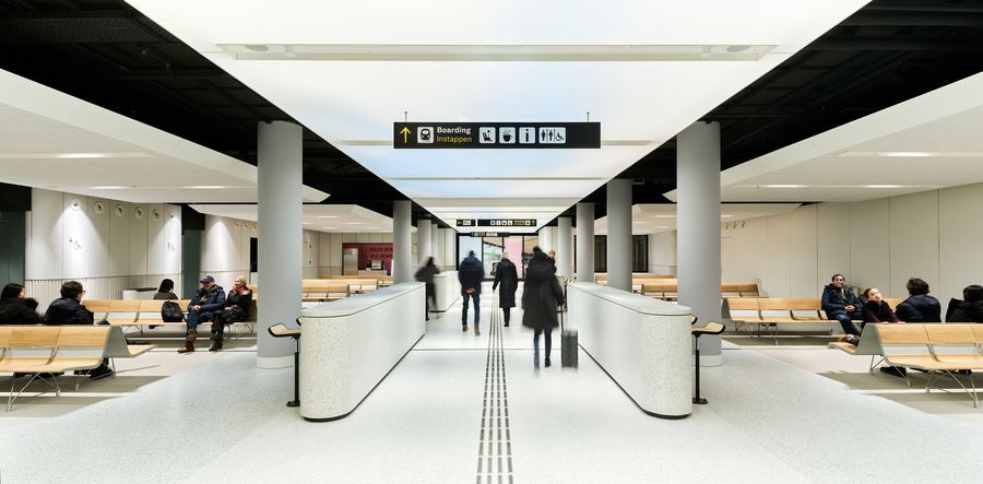 UK Terminal Amsterdam Centraal Station