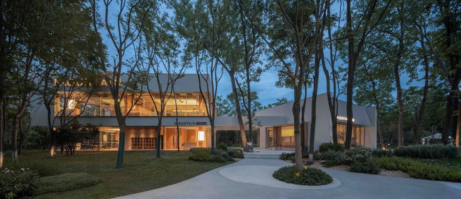 China Resources Wuhan Optics Valley Runjing Park Commercial Renewal
